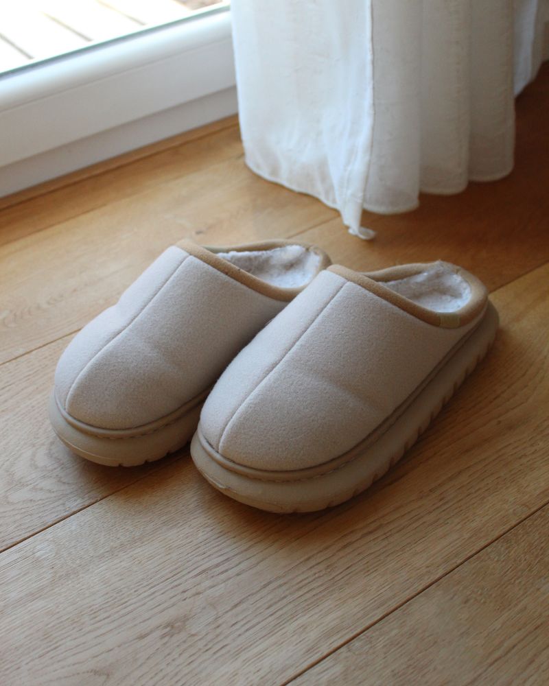 Pantuflas de vellón acogedoras
