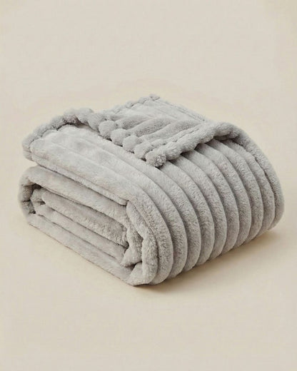 Cloudy - Fleece Throw Blanket