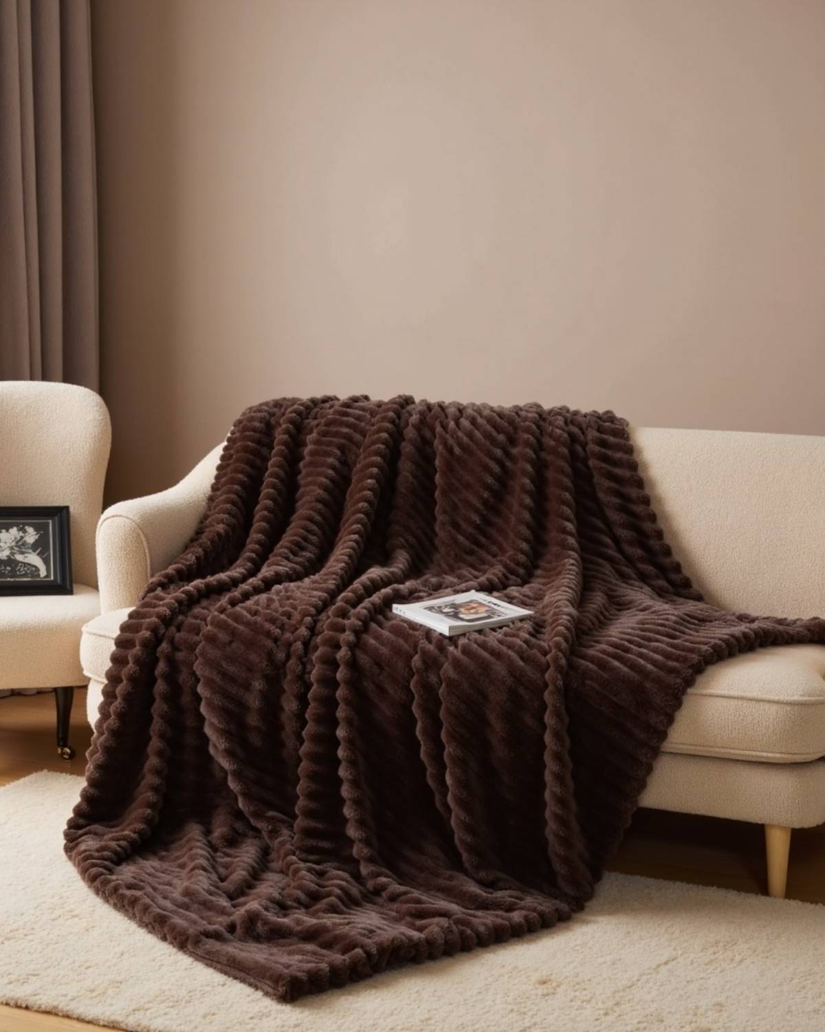 Cloudy - Cozy Fleece Blanket