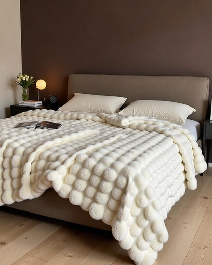 Cozy Fleece Bubble Blanket