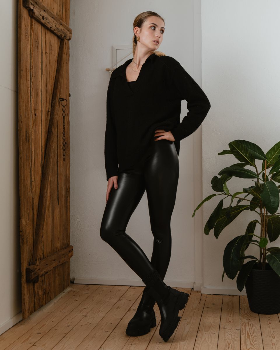 Fleece-Lined Leather Leggings
